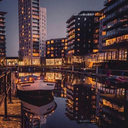 Primedoorstep Deluxe City Apt, River Canal View& Free Parking! Leeds  Luaran gambar